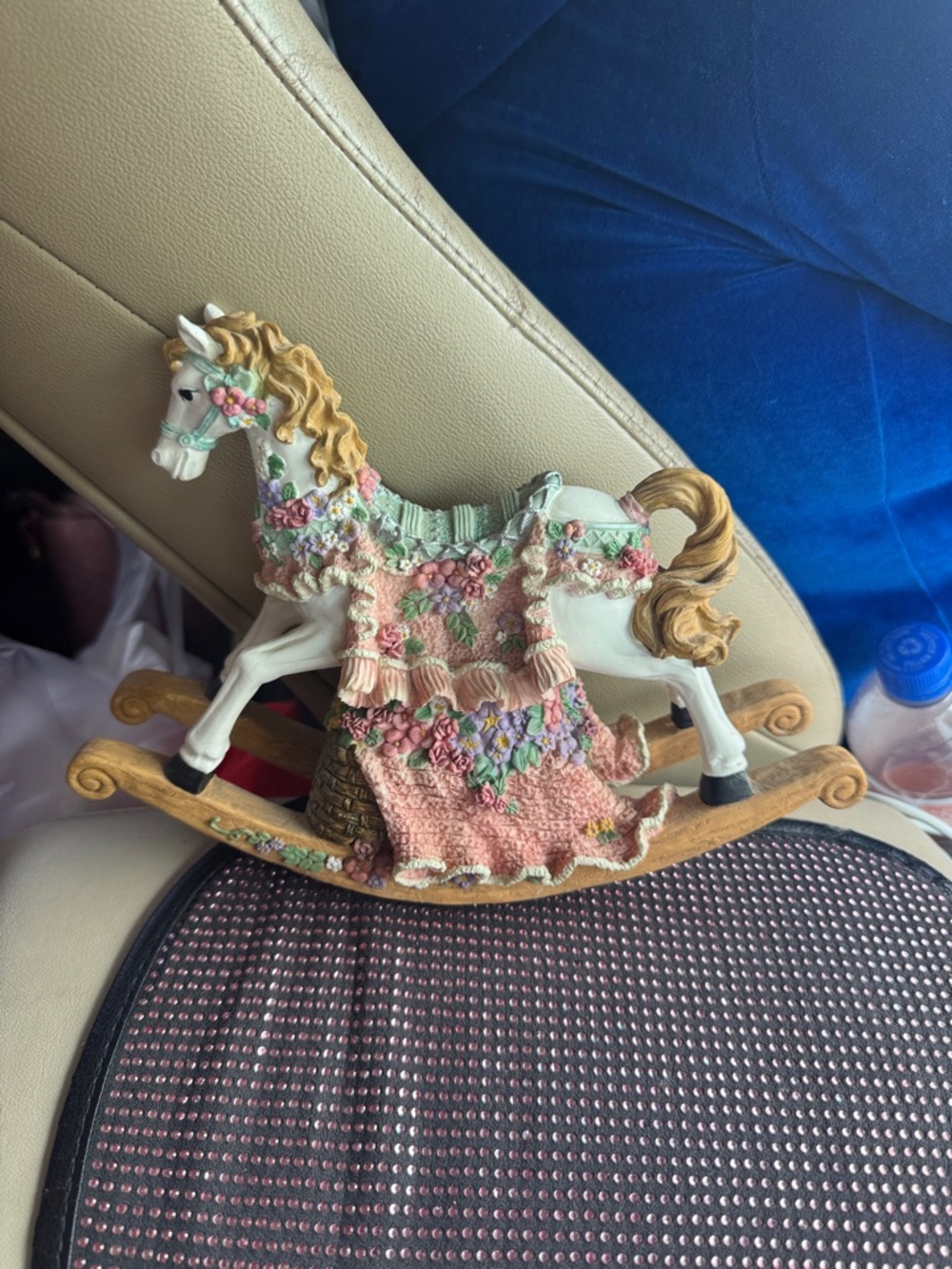 6” Tall Vintage Music Wind-Up Horse (Plays The Impossible Dream)